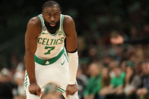 Jaylen Brown: "Es vergonzoso"