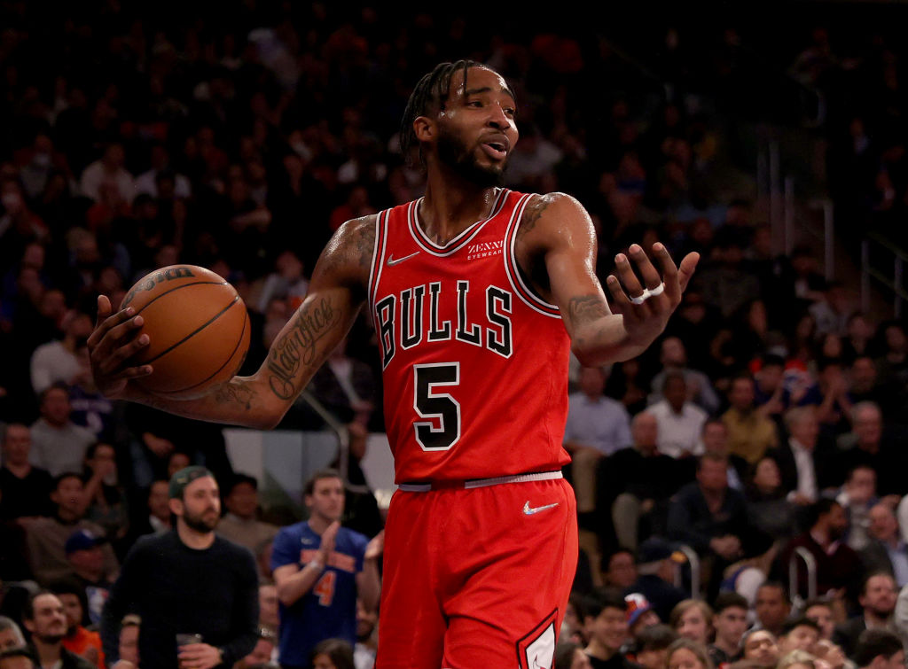 Derrick Jones Jr. cambia de opinión y rechaza su opción de jugador