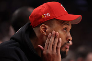 Damian Lillard se reúne con los Blazers... y los Heat esperan