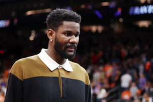 Phoenix, sin salidas con DeAndre Ayton