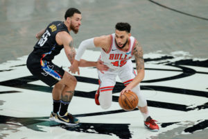 Denzel Valentine jugará en Australia