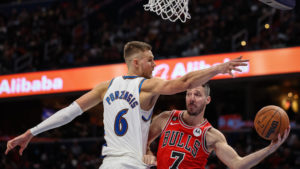 Mazzulla, convencido del impulso defensivo de Porzingis
