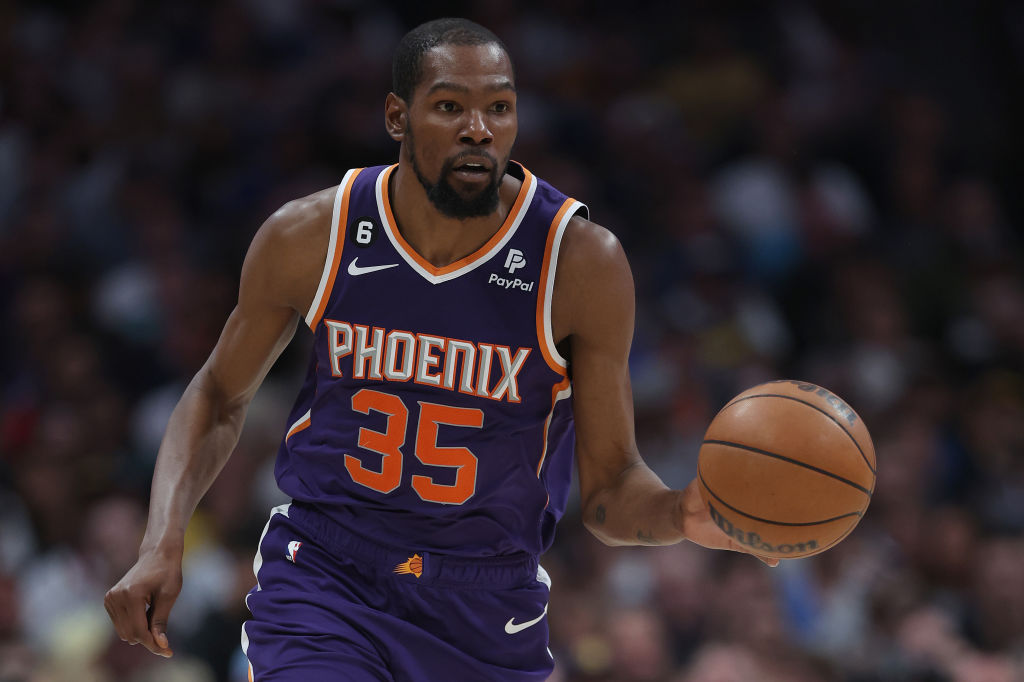 Durant con el balón