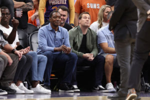 Mat Ishbia niega participación de Isiah Thomas en cambio de CP3