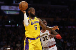 LeBron James volverá a usar el dorsal 23