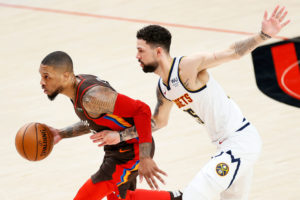 Austin Rivers da un tirón de orejas a Harden y Lillard