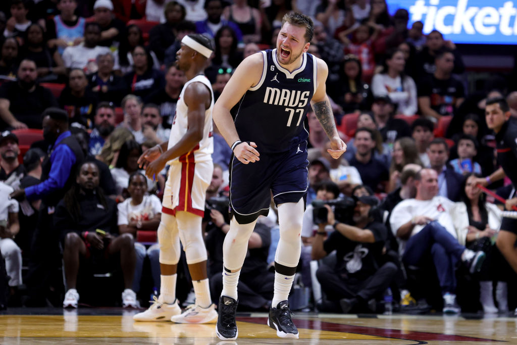 Luka Doncic despeja dudas con triple doble en amistoso