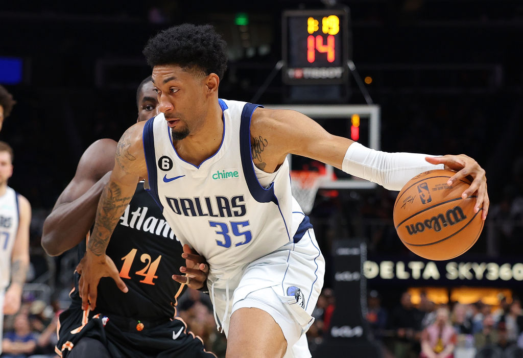 Los Lakers siguen tratando de hacerse con Christian Wood