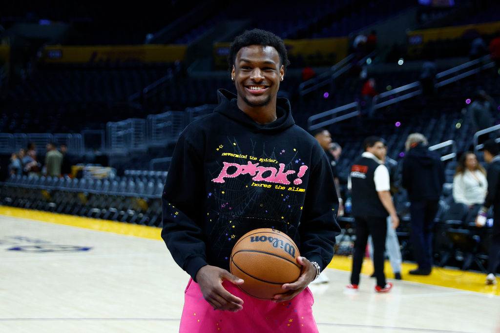 Bronny James espera volver pronto pese a sufrir  un defecto cardíaco congénito