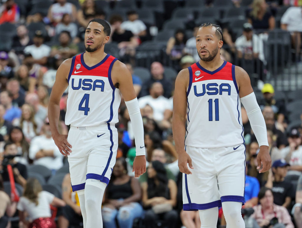 Jalen Brunson brilla en el triunfo ante España