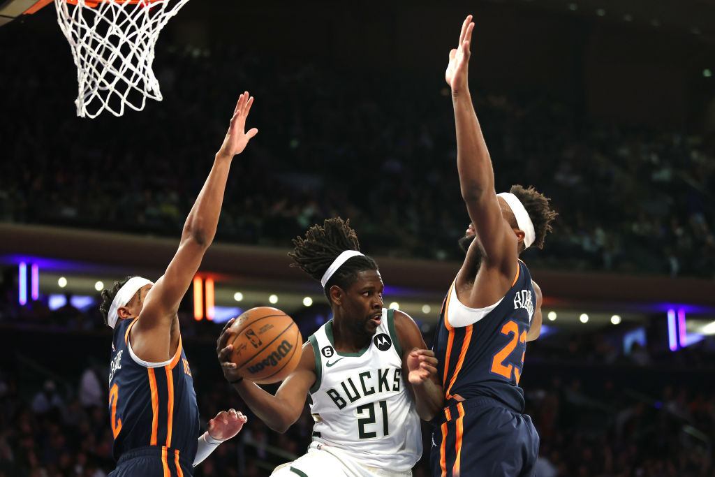 Los Knicks están dispuestos a negociar por Jrue Holiday