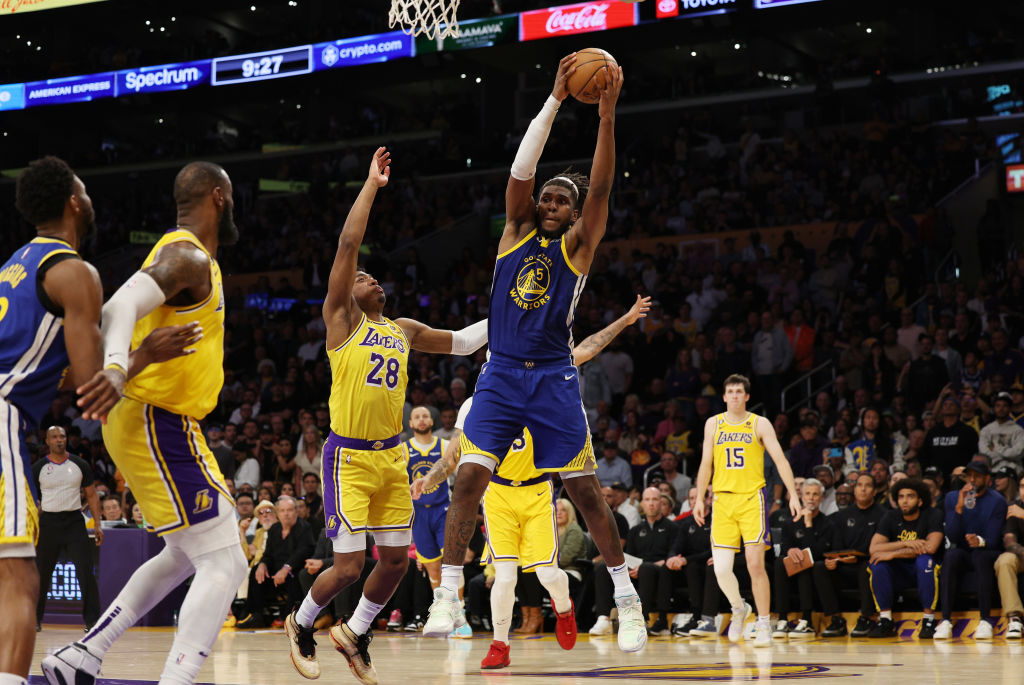Kevon Looney desvela su estrategia para tomar los rebotes