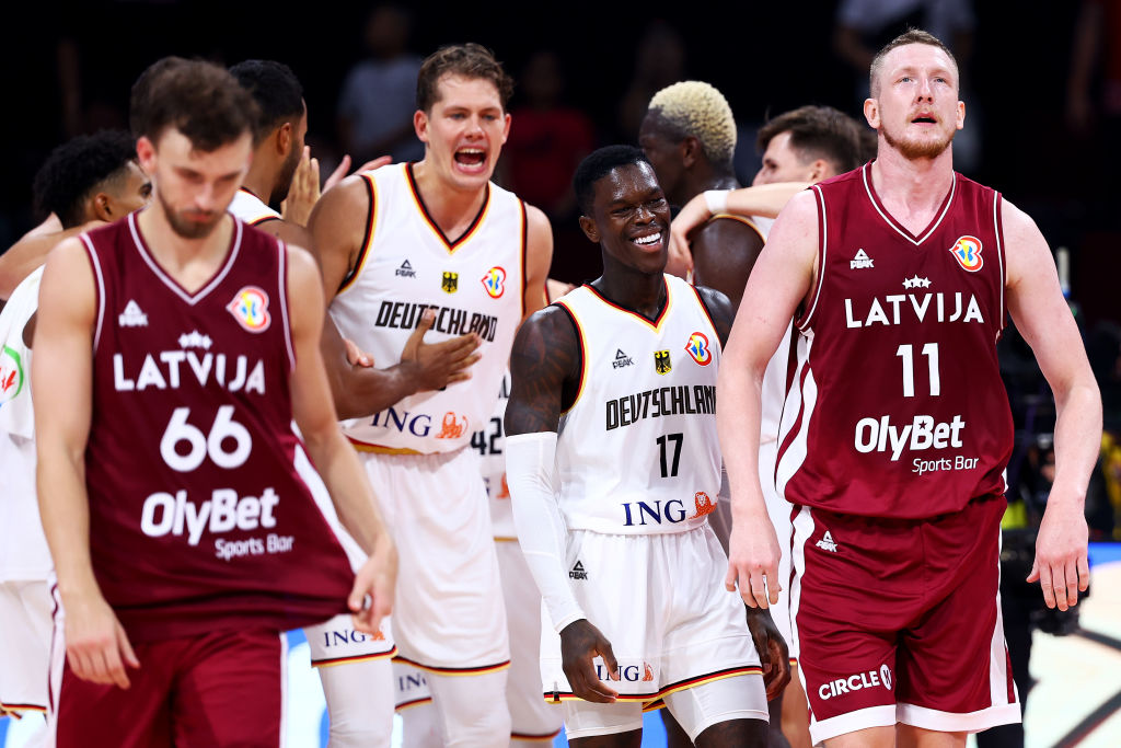 Alemania sufre para ganar Letonia, pero ya están en semifinales del Mundial