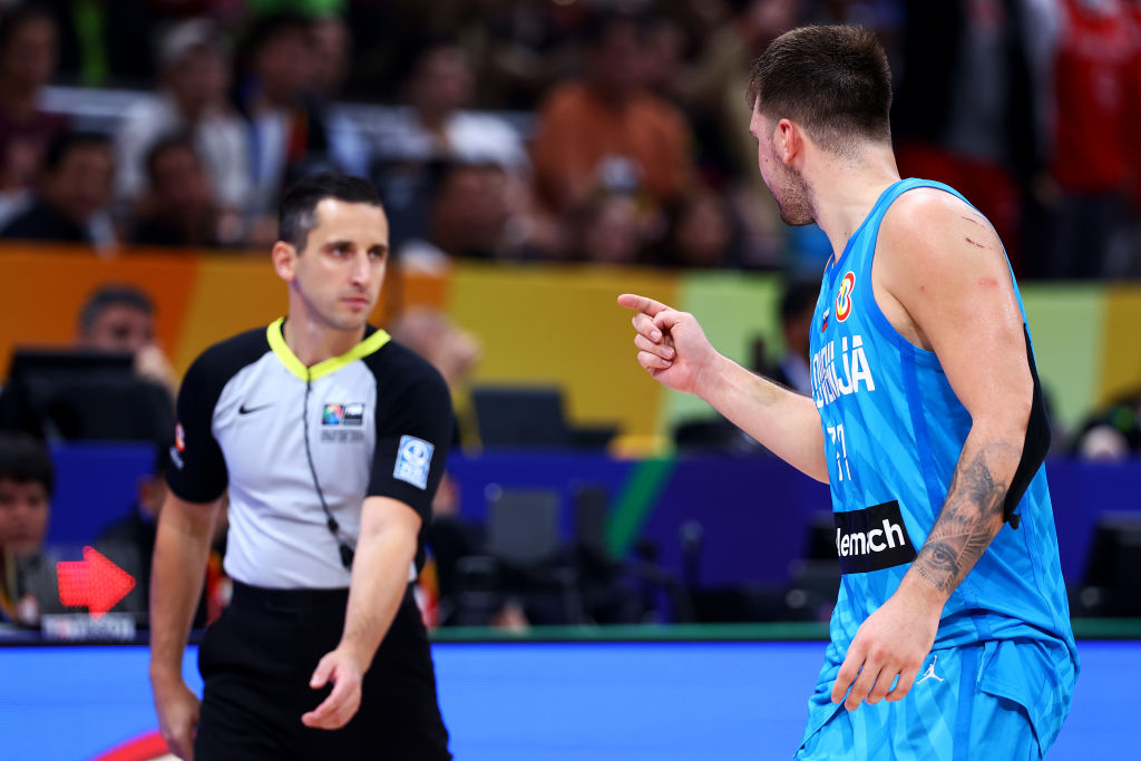 Luka Doncic explica su problema con los árbitros