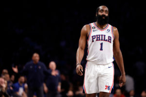 La NBA investigará a los 76ers por la ausencia de Harden en Milwaukee