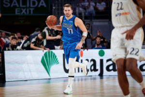 Luka Doncic, duda para el comienzo de temporada