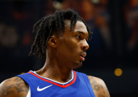 Los Clippers ejercen su opción sobre Bones Hyland