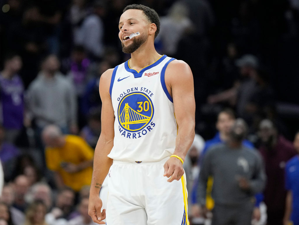 Curry da el triunfo a Golden State en un final de infarto