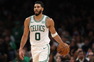 Boston no da ninguna opción a los Raptors