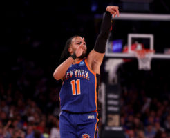 Jalen Brunson acaba con los Hawks