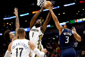 Zion Williamson reconoce dificultades para adaptarse a la ofensiva de los Pelicans