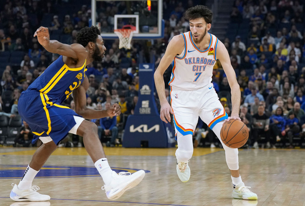 Oklahoma se aprovecha de unos tristes Warriors