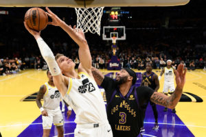 Hawks, Kings y Thunder tantean a Lauri Markkanen