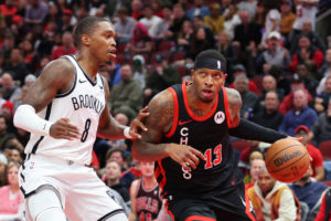 Chicago se queda sin Torrey Craig