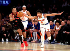 Esfuerzo coral de los Knicks para vencer a los Raptors