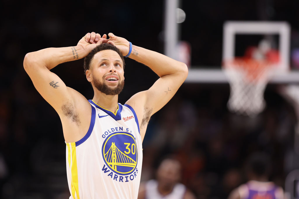 Curry se lamenta