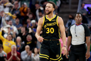 Stephen Curry resurge y se lo hace pagar a Boston
