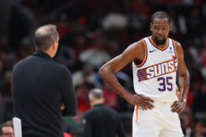 Kevin Durant no se corta y contesta a Frank Vogel