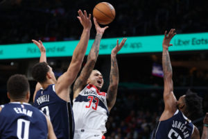 Kyle Kuzma y Jerami Grant también interesan a los Mavericks