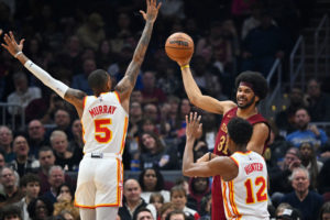 Los Hawks, casi sin líneas rojas en el mercado