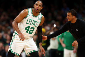 Los Celtics siguen cuidando a Al Horford