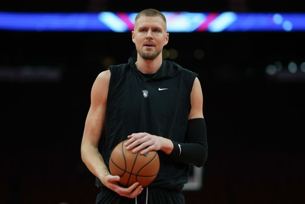 Porzingis da el susto ante Miami