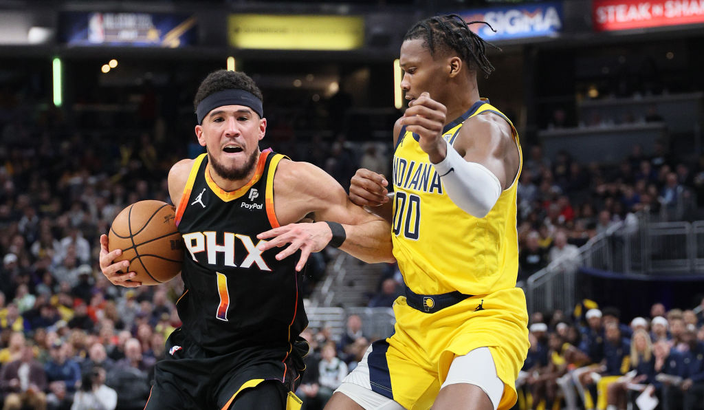 Devin Booker: un ciclón ofensivo de 62 puntos sin premio