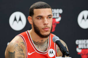 Frenazo en la recuperación de Lonzo Ball