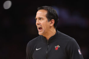Erik Spoelstra, en contra de la decisión de la NBA