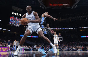 Bismack Biyombo firma por los Thunder