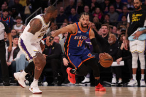 La defensa de los Lakers frena la racha de los Knicks