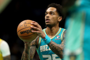 Los Mavs se refuerzan con P.J. Washington