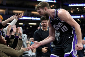 El 'olvidado' Domantas Sabonis destroza a los Nuggets