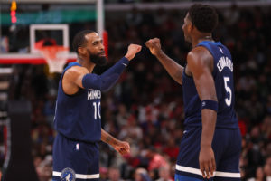Minnesota sonríe ante unos Nets en crisis