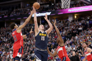 Jokic hace historia con un triple-doble perfecto