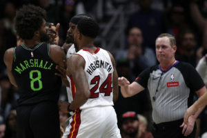 Una pelea entre Heat y Pelicans termina con cuatro expulsados