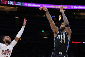 Atlanta también puede con los Cavs