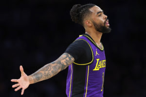 Un espectacular D'Angelo Russell tumba a los Bucks