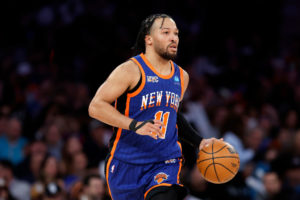 Brunson pone el show en Portland con 45 puntos