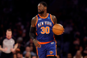 Julius Randle pasa por el quirófano